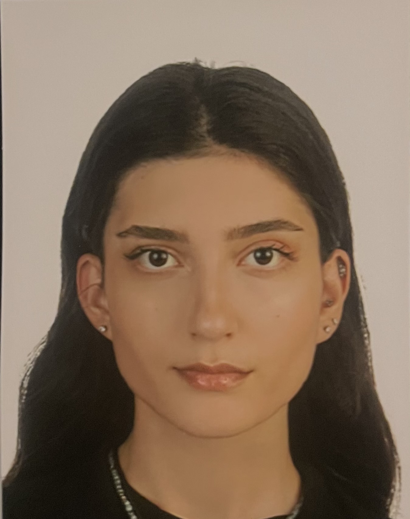 CANSU DİLA DEMİREL